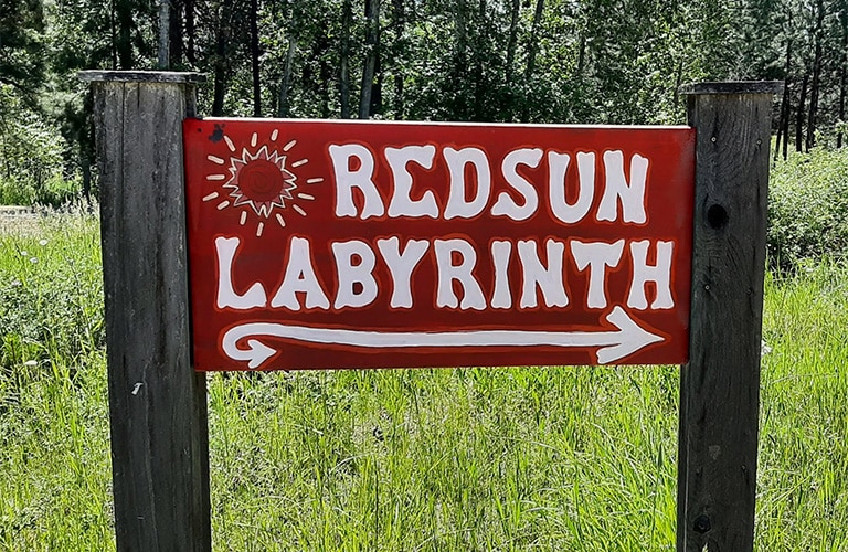 redsun labyrinth sign