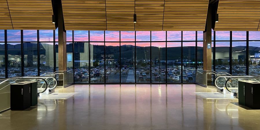 image of missoula international airport