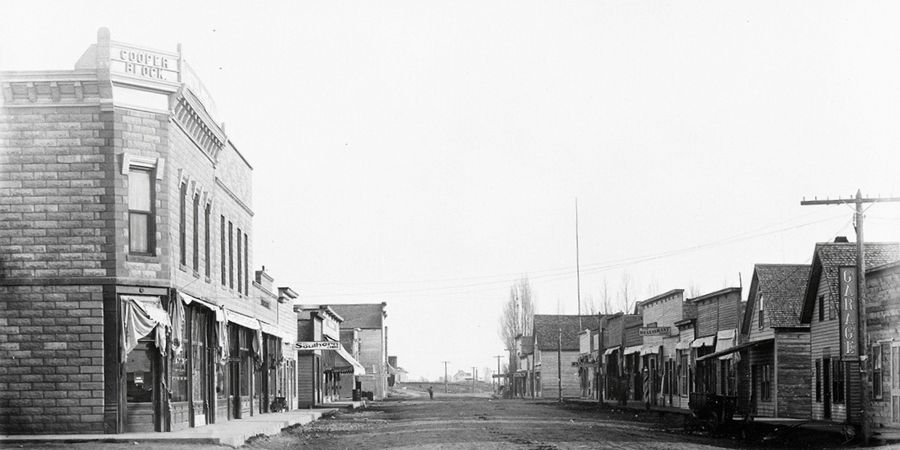 pre-1910 image of darby, mt