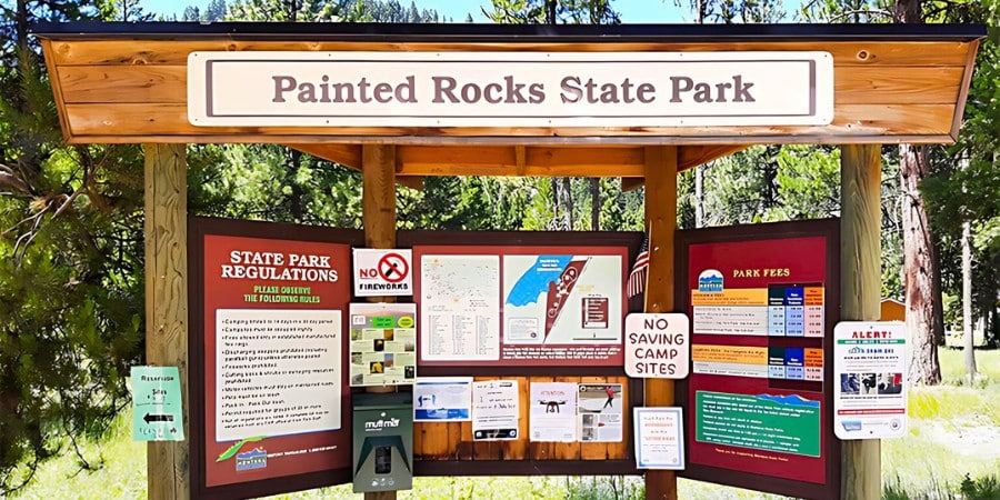 painted rocks state park sign