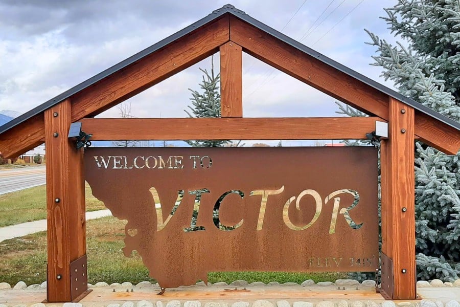 image of welcome to victor, mt sign