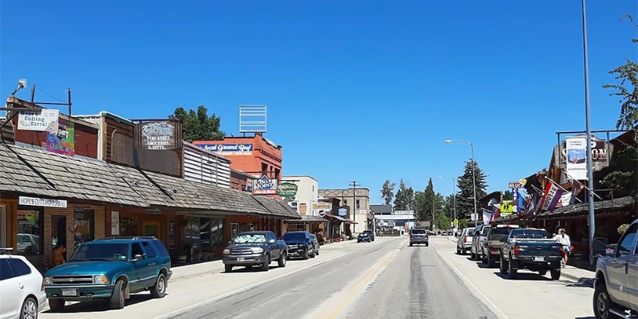 image of the town of darby, mt