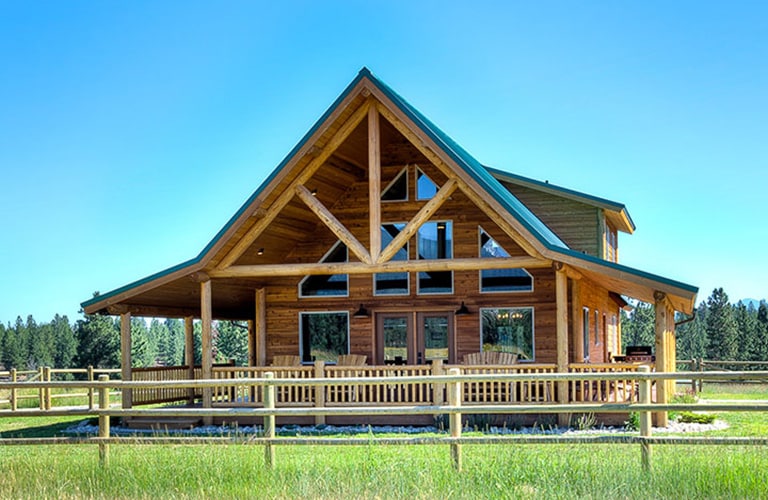 image of a montana cabin rental in the bitterroot valley