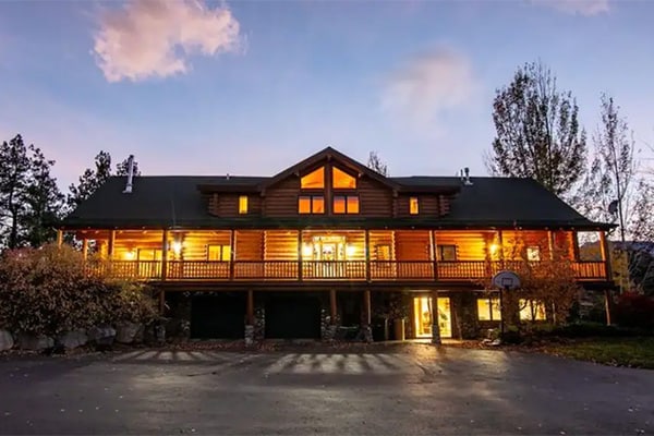 image of the darby mountain resort
