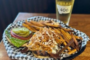 CJ's Den, Stevensville, MT
