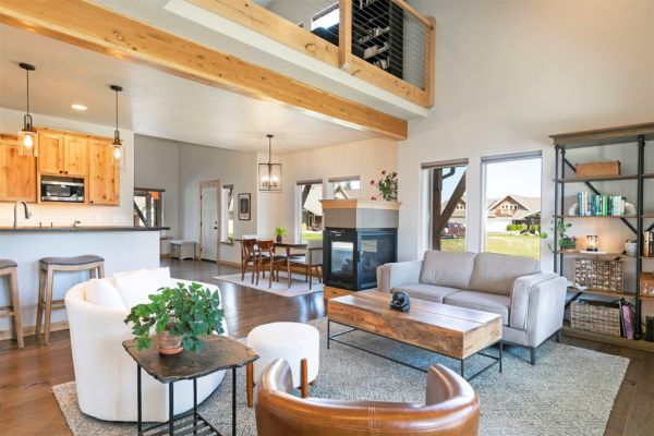 10 Lone Pine Trail, Hamilton, MT