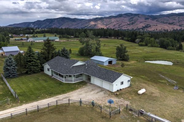 3420 Wright Way - Darby, MT
